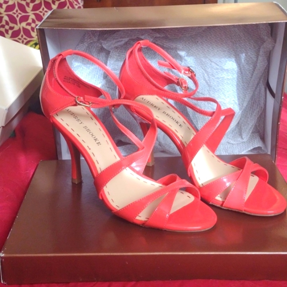 Audrey Brooke coral heels